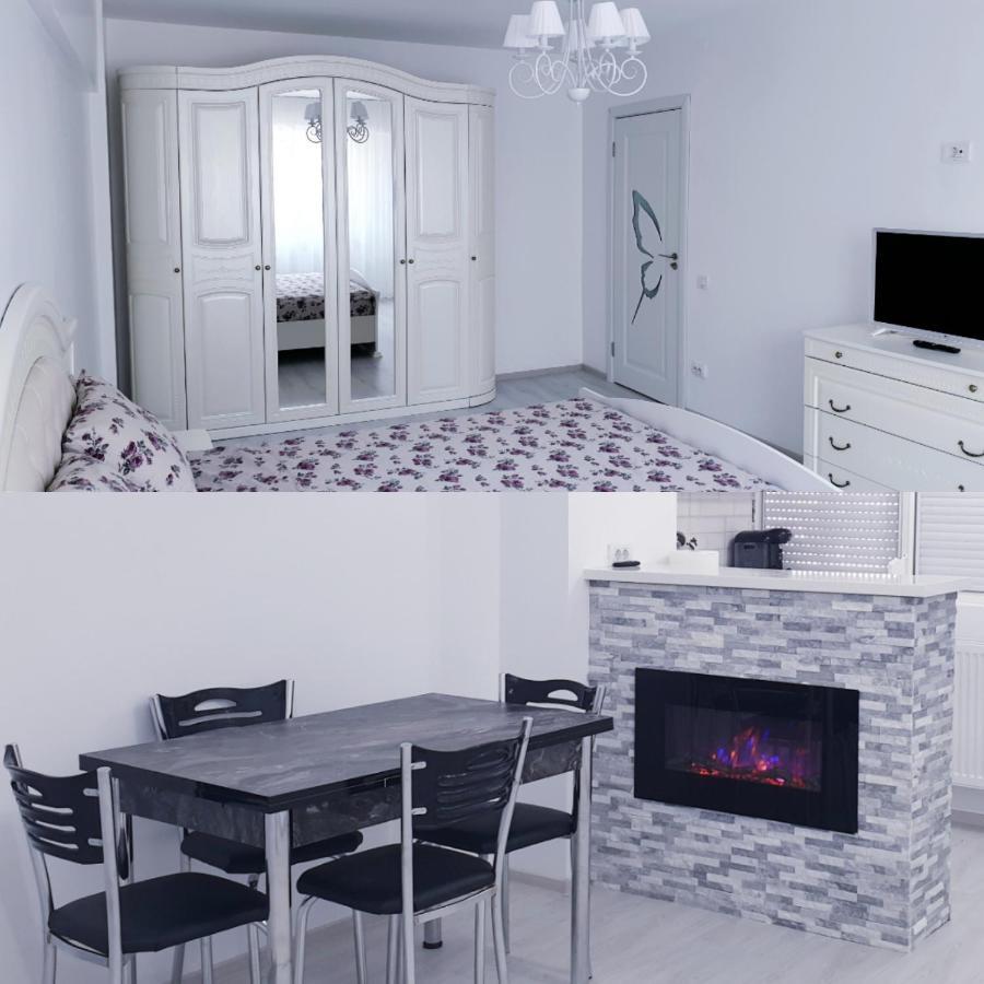 White Apartament, Brăila Екстериор снимка