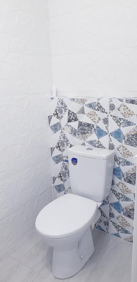 White Apartament, Brăila Екстериор снимка