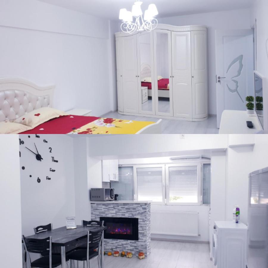 White Apartament, Brăila Екстериор снимка